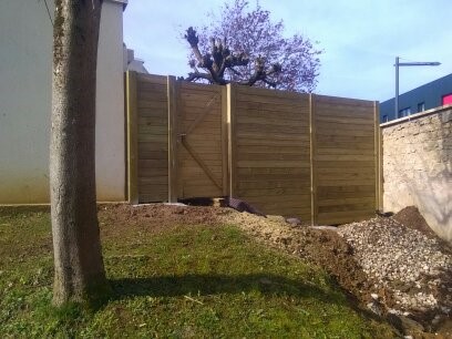 Clôtures jardin à Lunéville : protégez votre espace !